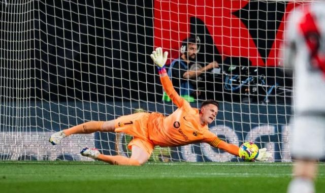 开云体育博彩-【西甲】莱万破门+进球被吹，巴萨爆冷1比2巴列卡诺