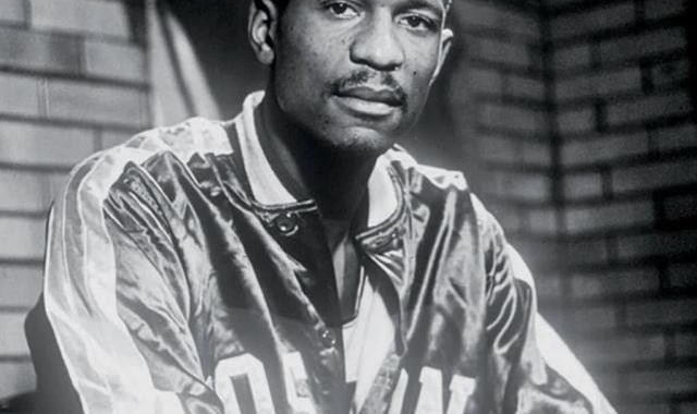 开云体育保障-天生赢家！拉塞尔如何统治了那个时代的NBA？