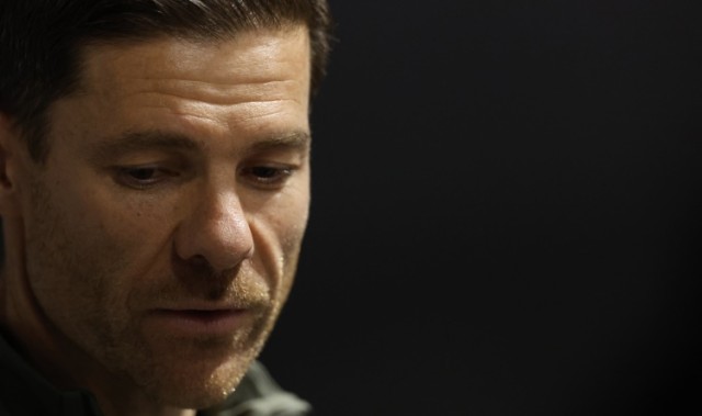 kaiyun app-UFC明星：阿隆索是三大最佳教练之一，但被宠坏的球员导致他下课