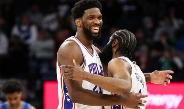 开云体育保障-哈登为恩比德MVP号票 沃格尔力推詹姆斯遭嘲讽