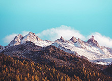 【直播】Jiejie：神仙大战啊！两边唯一没有失误的就是Xun，进攻尽力后面发挥也