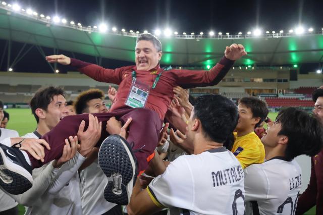 1769350176002083356.jpg (体育)(13)足球——U23亚洲杯:中国队晋级决赛XxjpseC000031_20260121_PEPFN0A001.jpg